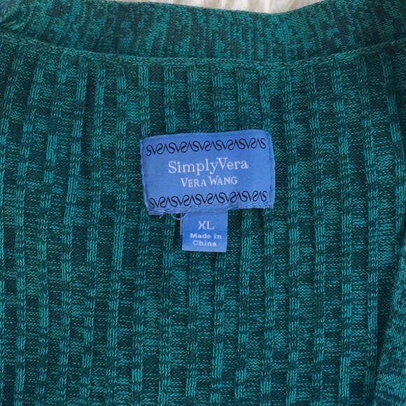 Green Simply Vera cardigan - Picture 2 of 4
